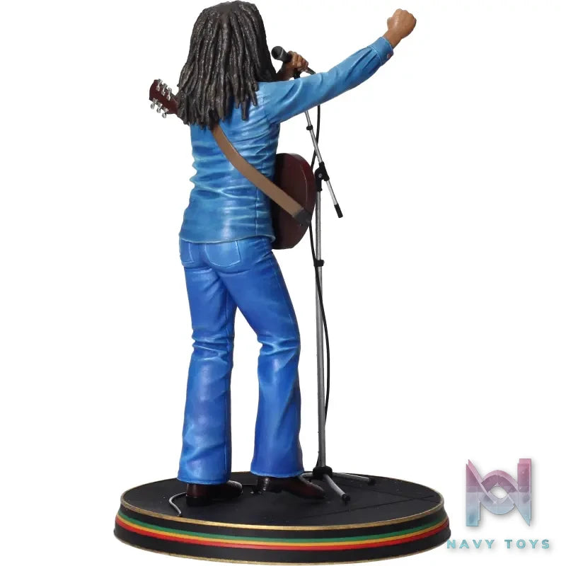 SD TOYS Studio – Bob Marley Statue At The Concert