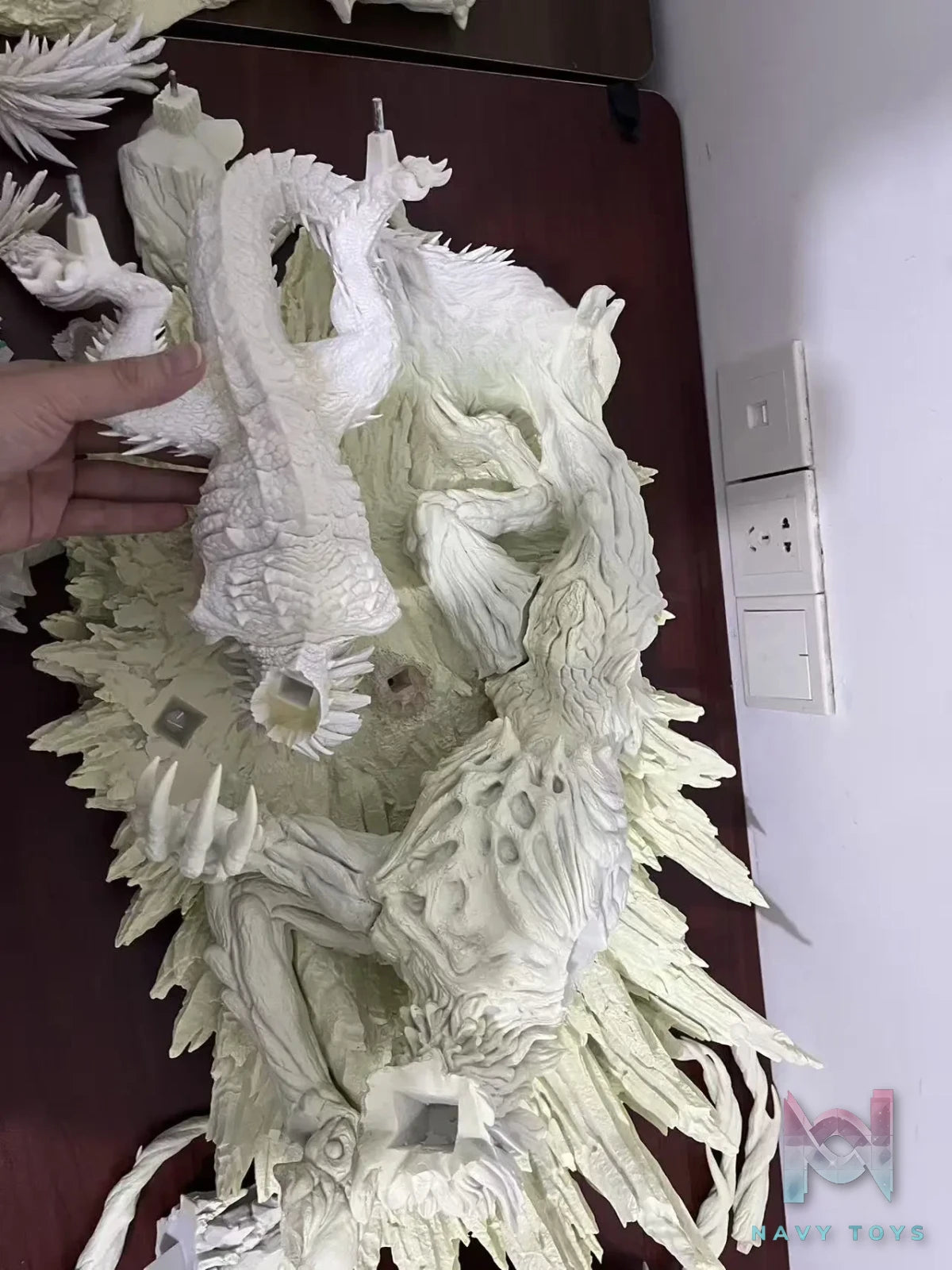 Dragon Frontier Studio – Ruiner Nergigante X Shara Ishvalda Monster Hunter