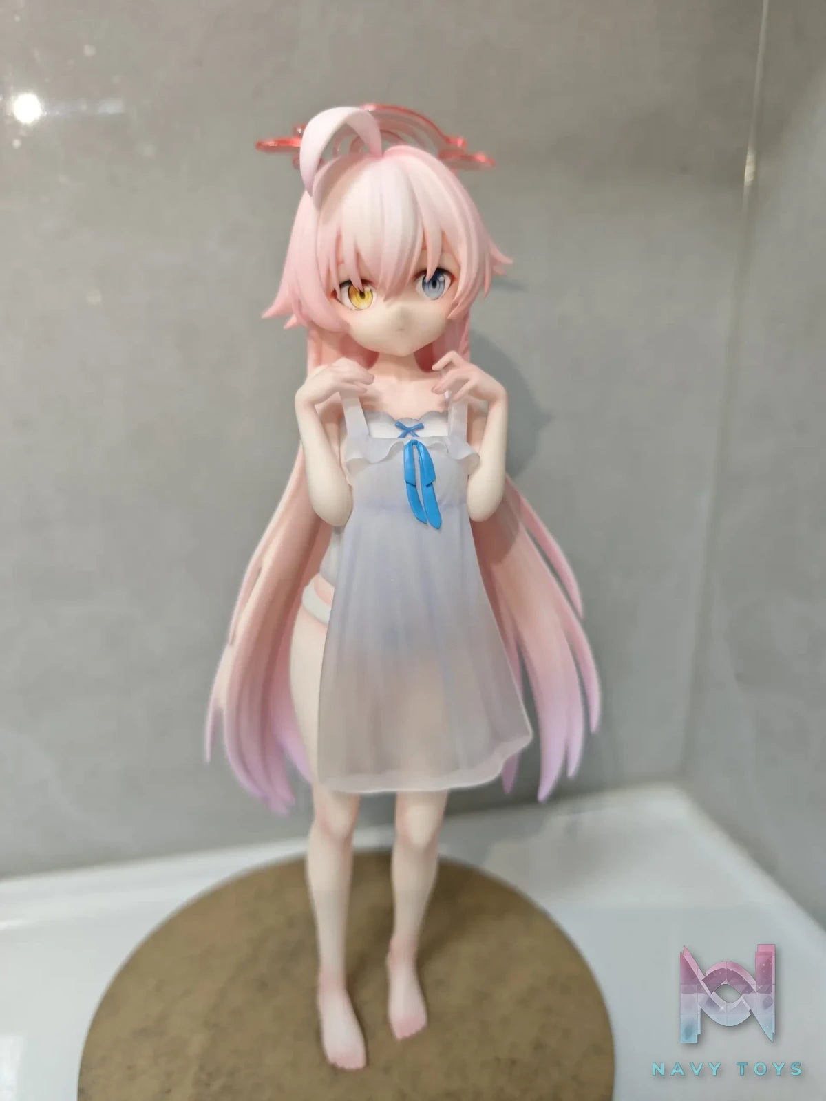 ZTR Studio – Takanashi Hoshino’s Clothes Change Blue Archive