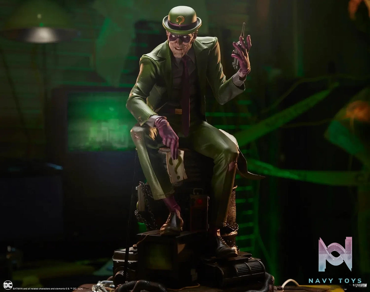 Sideshow Collectibles – DC The Riddler Premium Format Figure 300892 (Licensed)