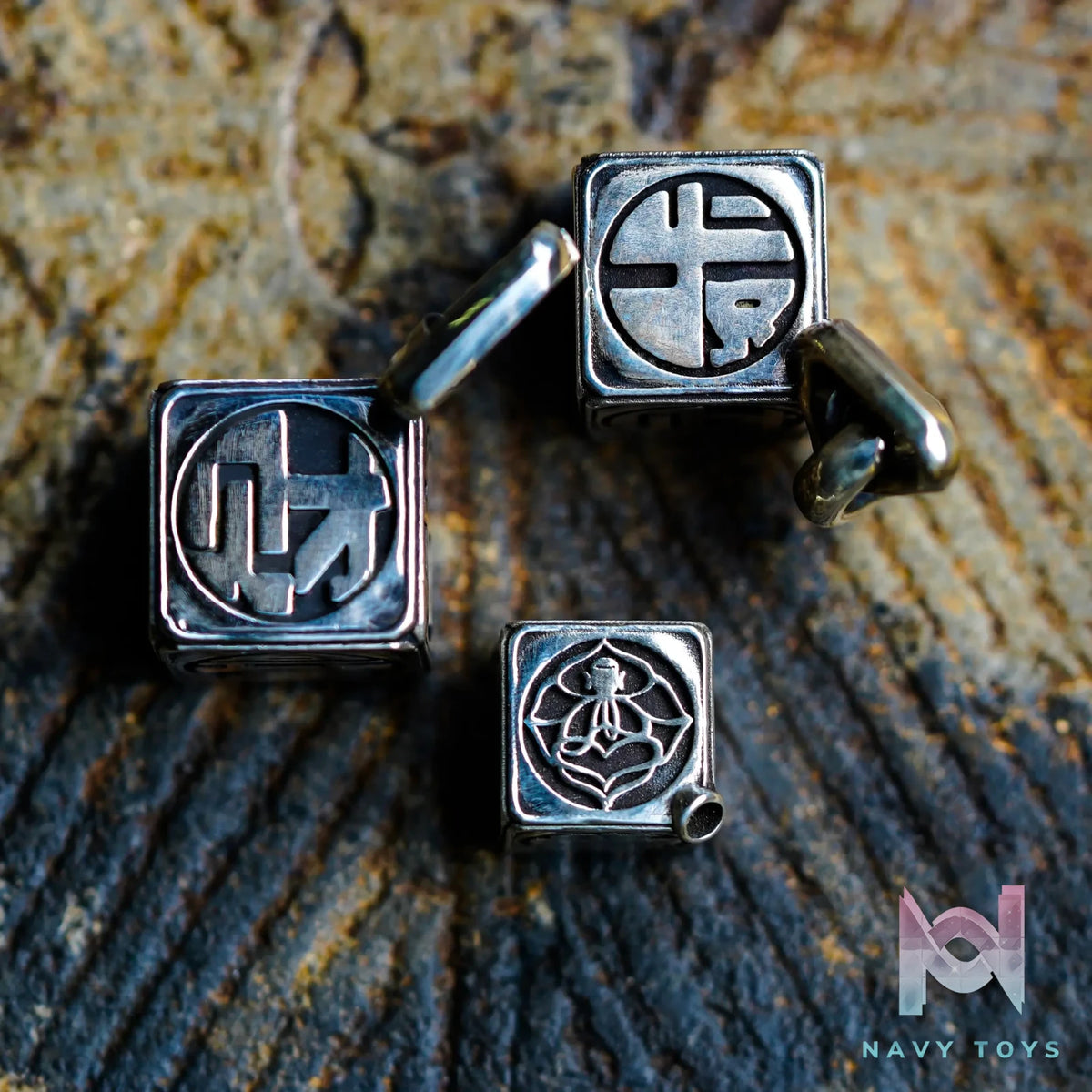 Raven Studio (silver jewelry) – Original “Dice of Fate & Fortune” Dice Back Cloud Pendant Original
