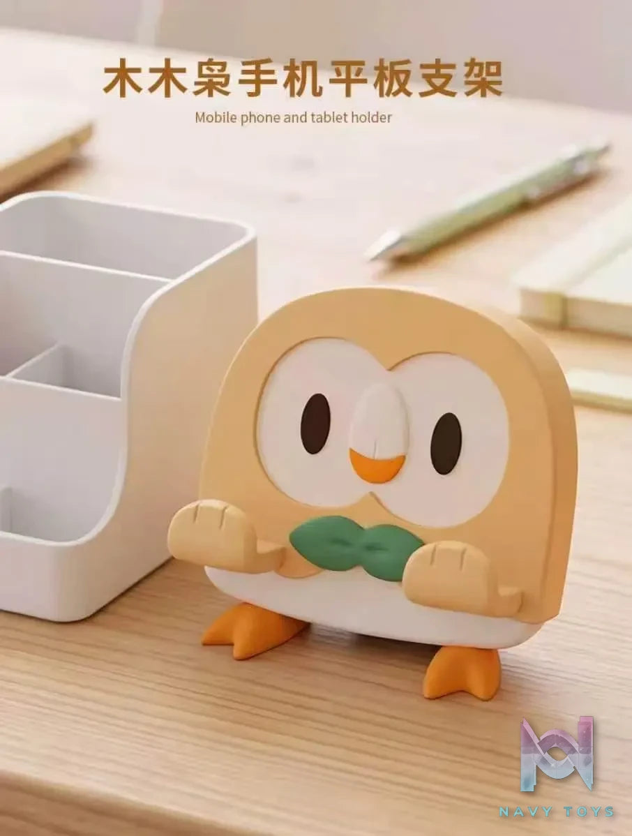 Jiao You Zhi Nan Studio – Rowlet Mobile Phone and Tablet Holder Pokémon