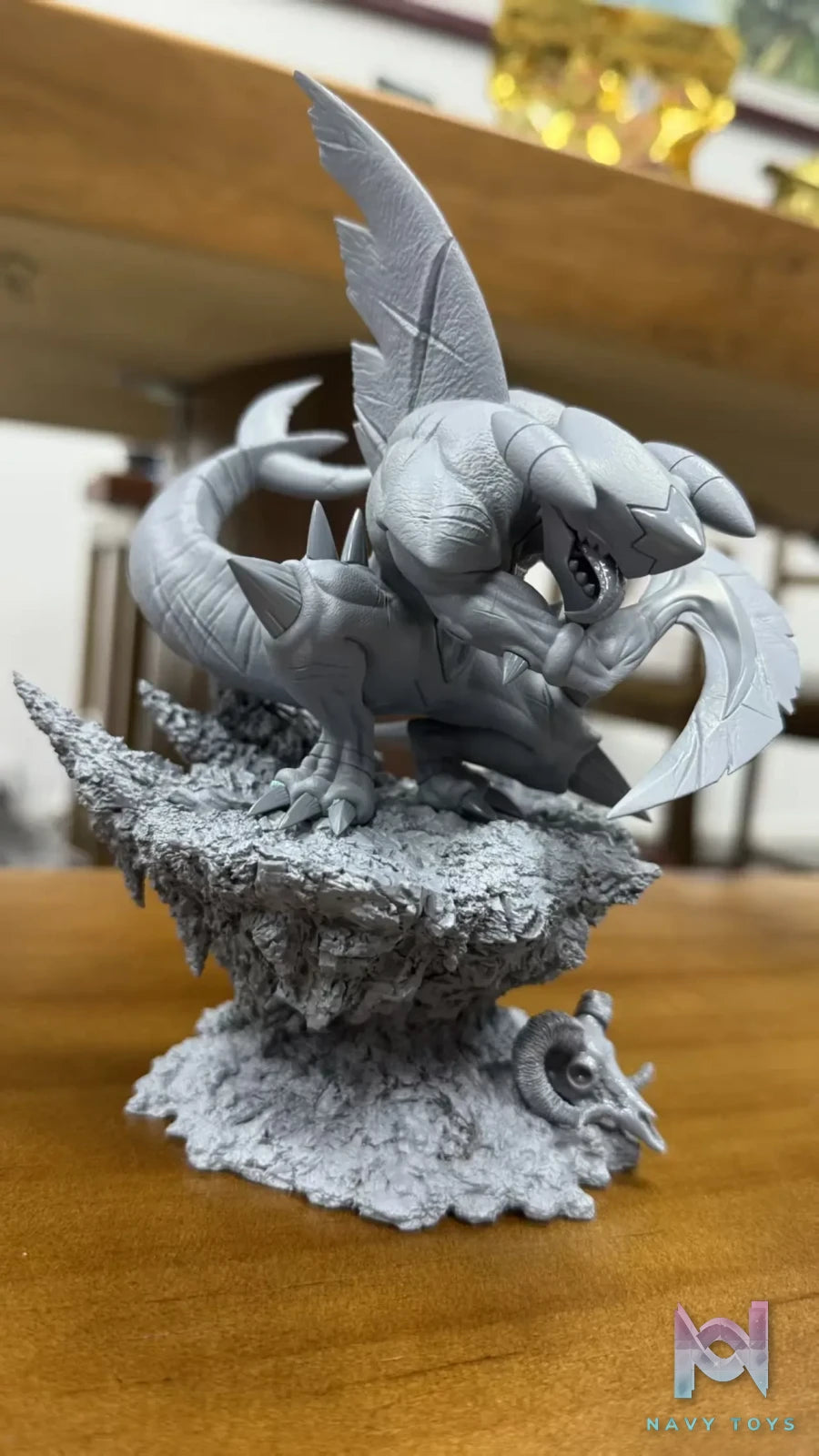 Shen Me Gua Studio – Mega Garchomp Pokémon