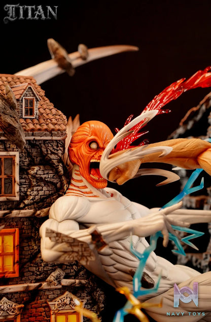 TITAN Studio – The Great Titan 01 War Hammer Titan VS. Attack Titan Attack on Titan