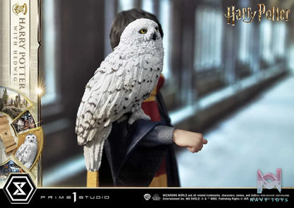 Prime 1 Studio – Prime Collectible Figures Harry Potter Harry Potter With Hedwig PCFHP-03 (Licensed)