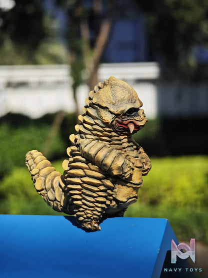 Guai Shou Studio – Ultraman Chibi Red King