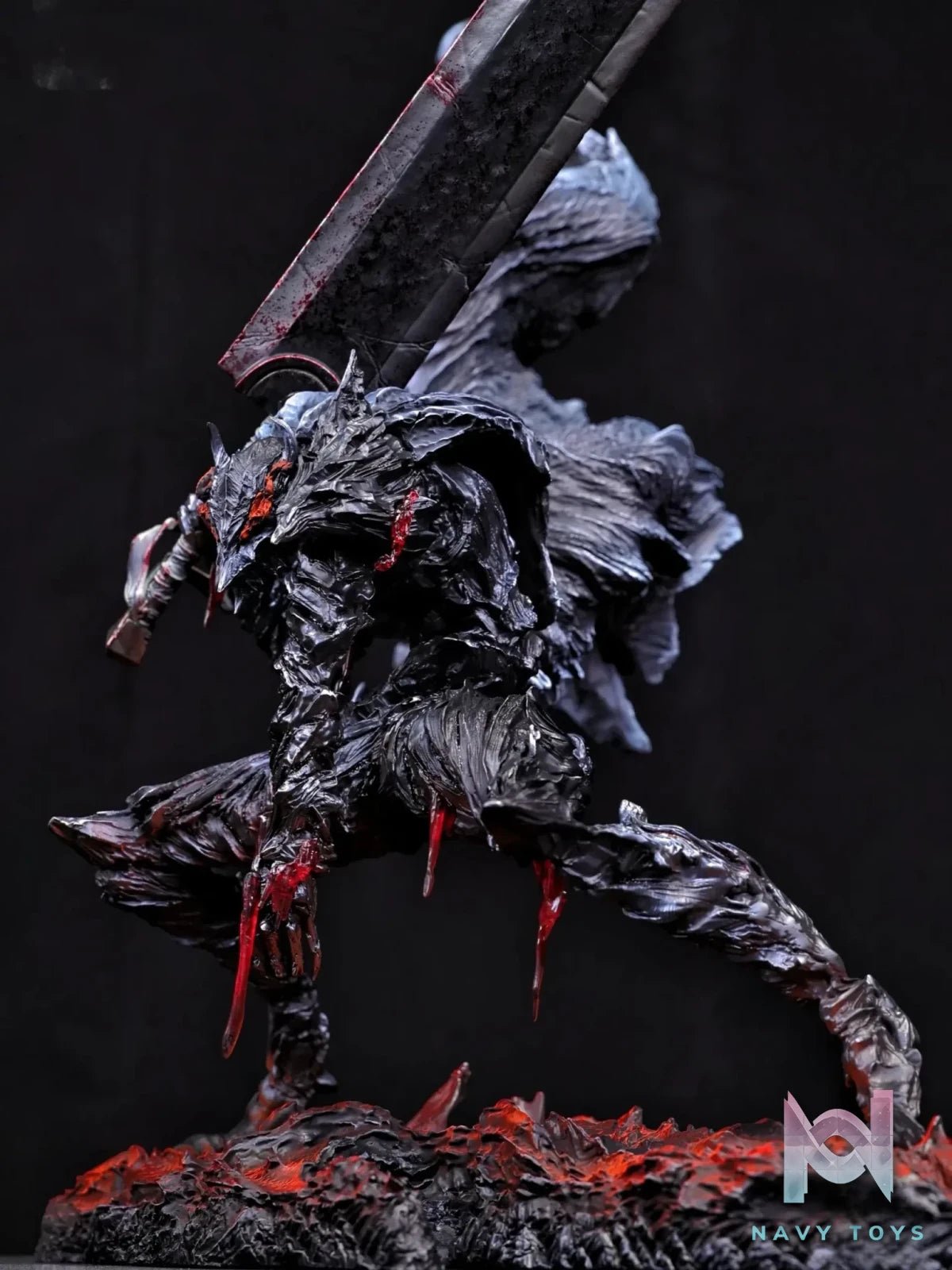 Guts Berserker Armor - Berserk - Iron Curtain Studio resin statue Navy Toys anime figure