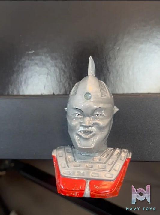 Zhu She Zhang Mo Wan Studio – Ultraman Parody Version Ultraman