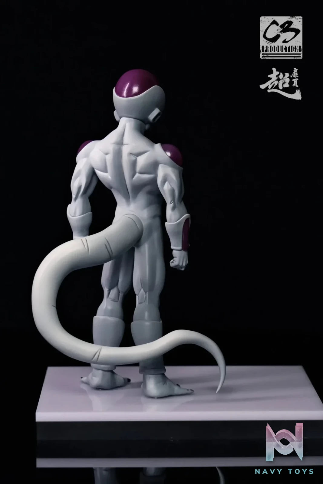 C3 Studio - Dragon Ball Frieza or Vegeta resin statue Navy Toys anime figure