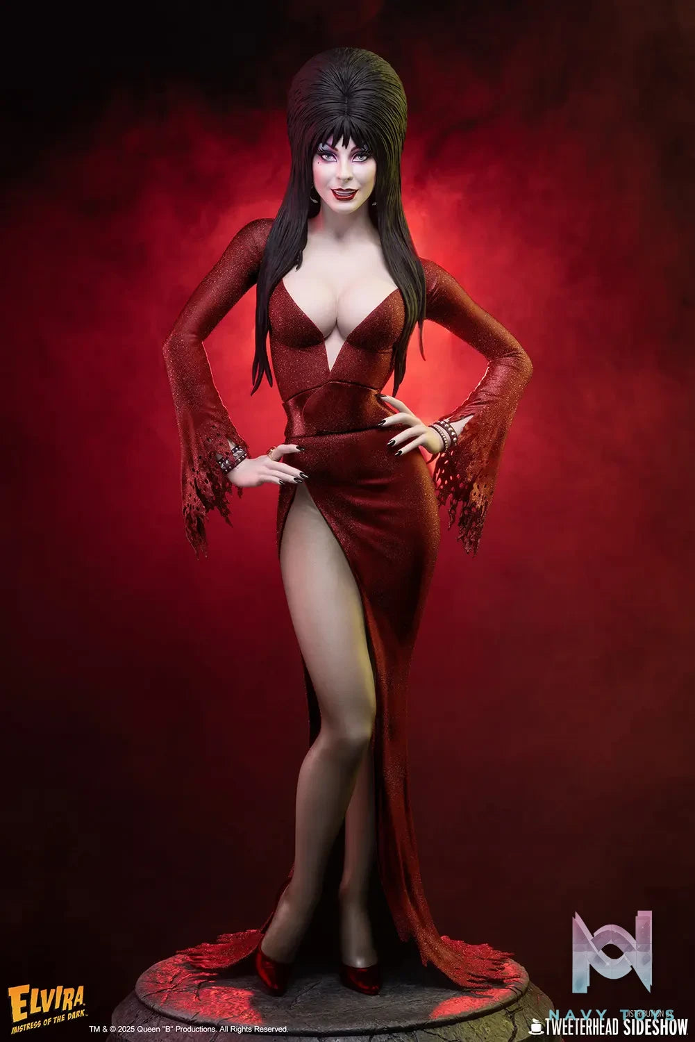 Sideshow Collectibles – Elvira: Mistress of the Dark 9127342 9127343 (Licensed)