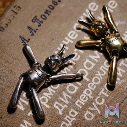 Raven Studio (silver jewelry) – Original Design “Desperate Rabbit” Pendant Original