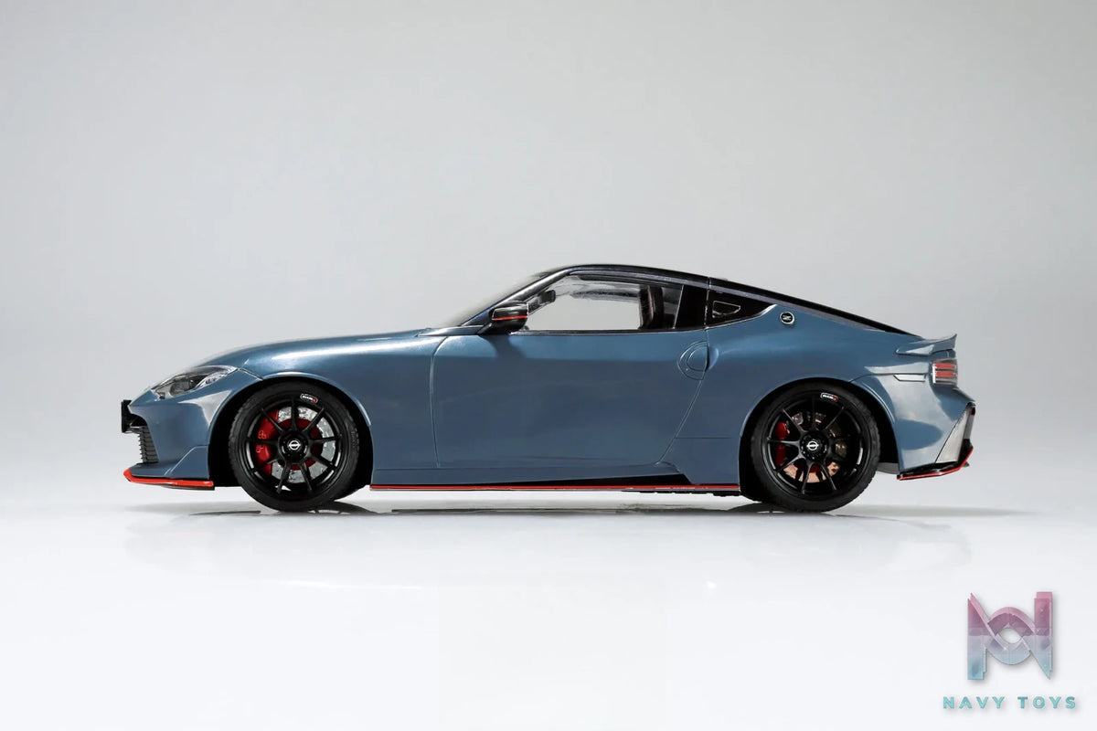 AOSHIMA – 1/24 Scale Car Model #25 (Licensed)