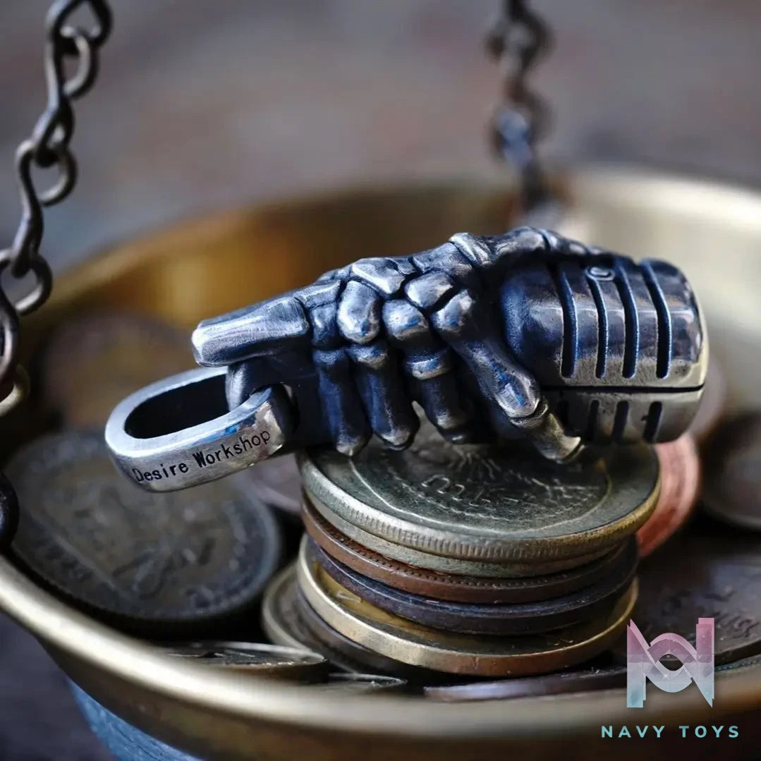 Raven Studio (silver jewelry) – Vintage Skull Microphone Pendant Original
