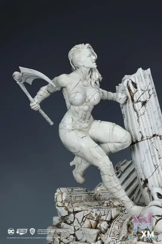 XM Studio – Wonder Woman Courage David Finch (Licensed)