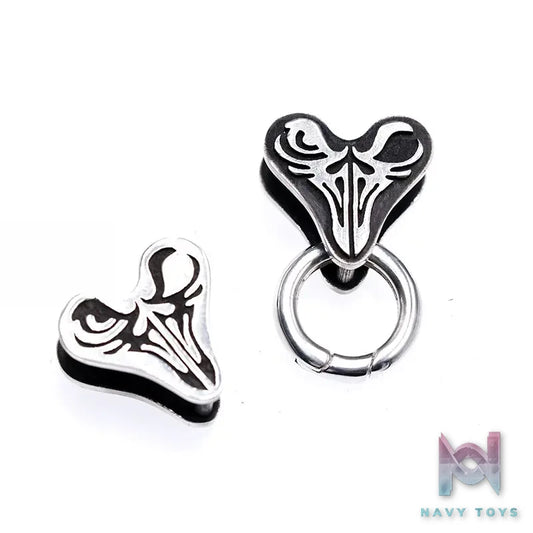 Raven Studio (silver jewelry) – Original “Bond” Pendant Original