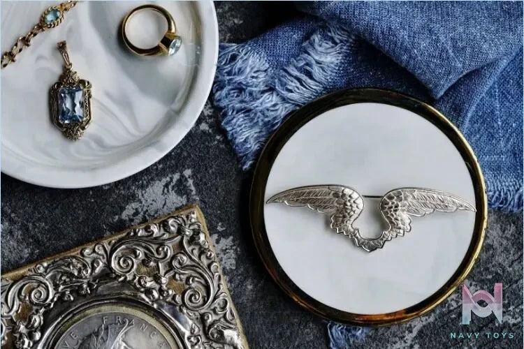 Raven Studio (silver jewelry) – Original Design Wing Brooch Original