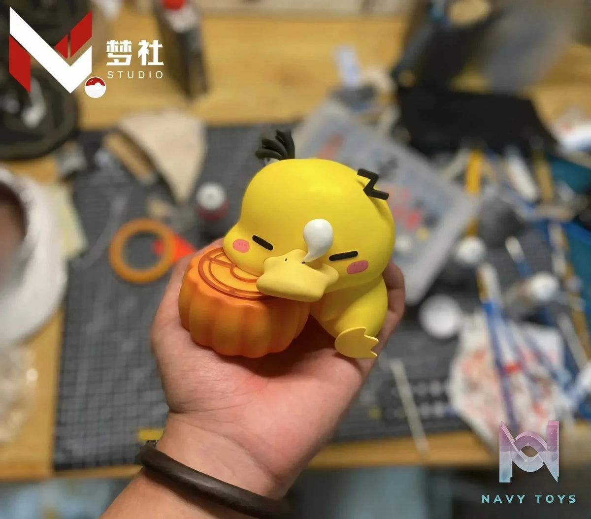 Meng Studio – Sleeping Psyduck