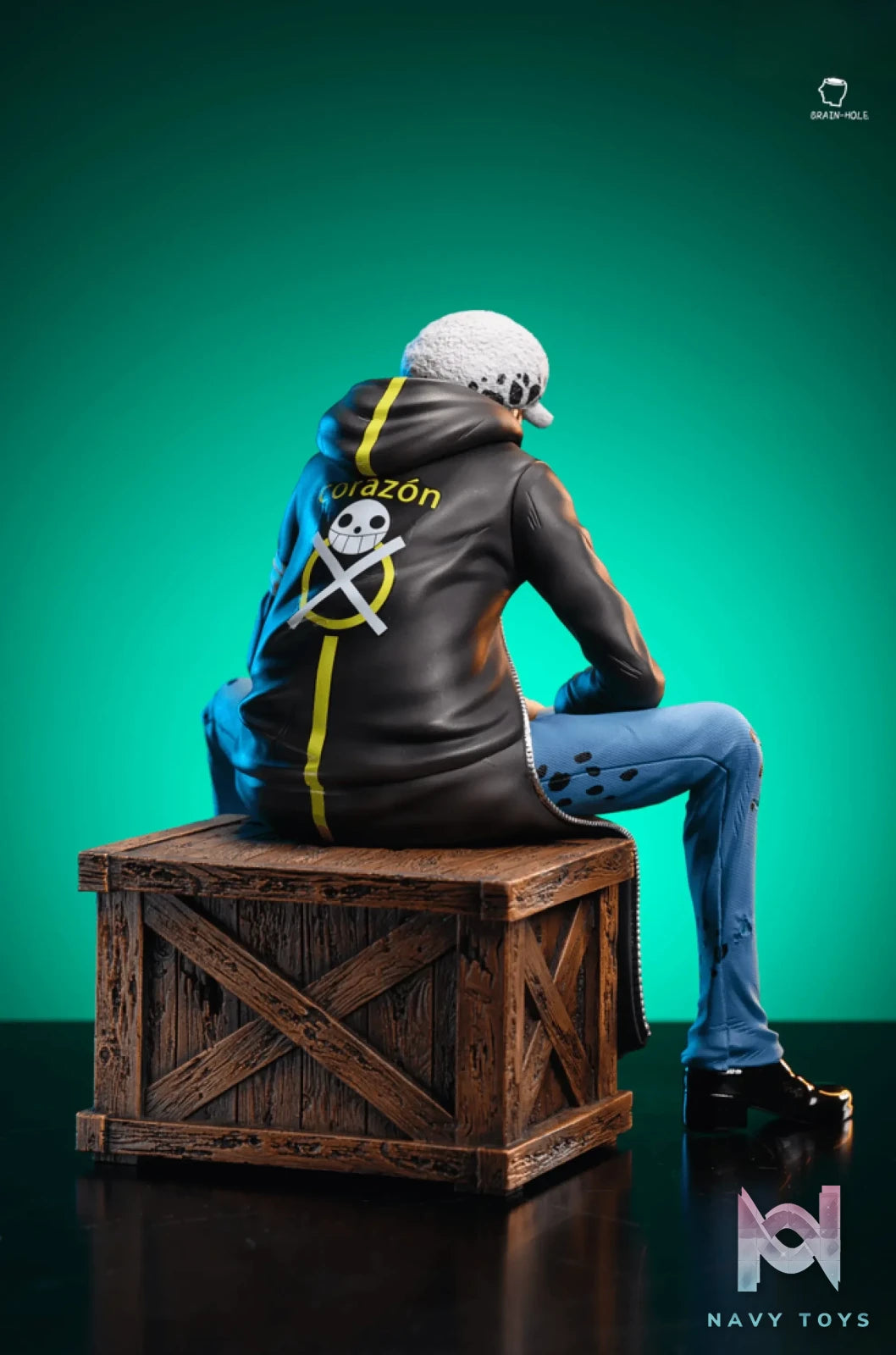 Brain-Hole Studio – One Piece Seated Trafalgar D. Water Law