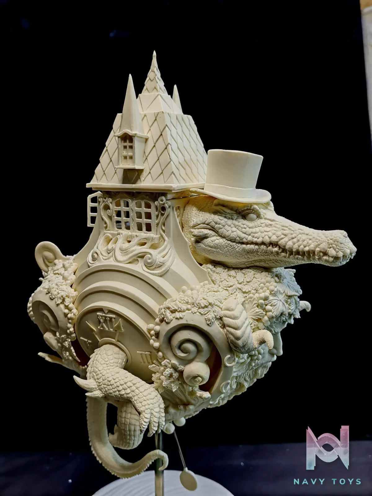 Primordial Creations – Clock Crocodile Grey Model (Licensed)
