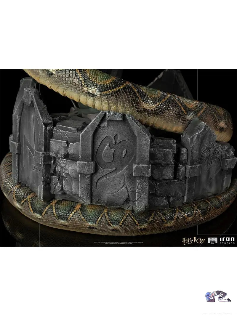IRON Studio - Statue Voldemort and Nagini Harry Potter Legacy Replica 1/4 (Licensed)