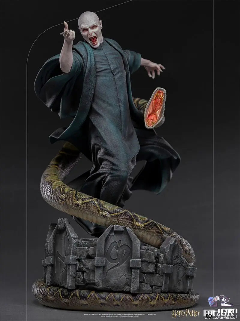 IRON Studio - Statue Voldemort and Nagini Harry Potter Legacy Replica 1/4 (Licensed)