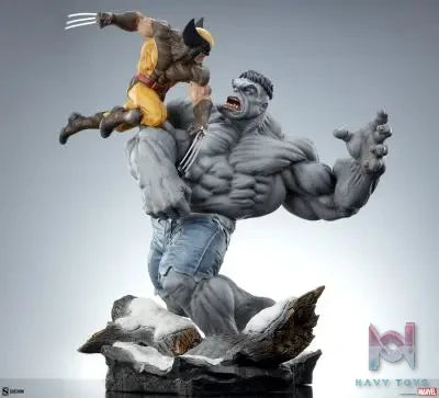 Sideshow Collectibles – Marvel collectible Grey Hulk vs Wolverine 2002162 (Licensed)