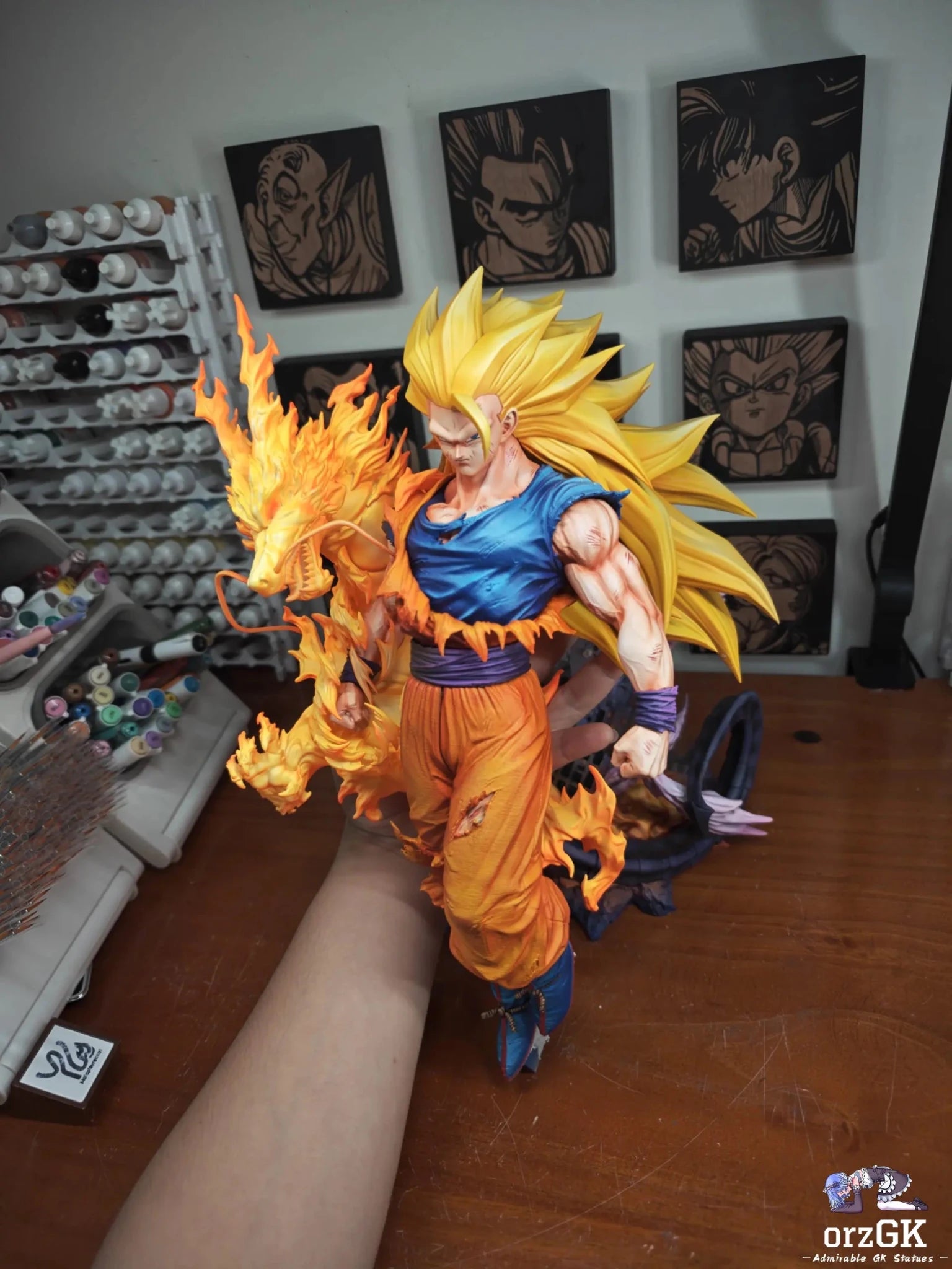 FXW Studio - Super Saiyan 3 Goku Dragon Ball resin statue Navy Toys anime figure