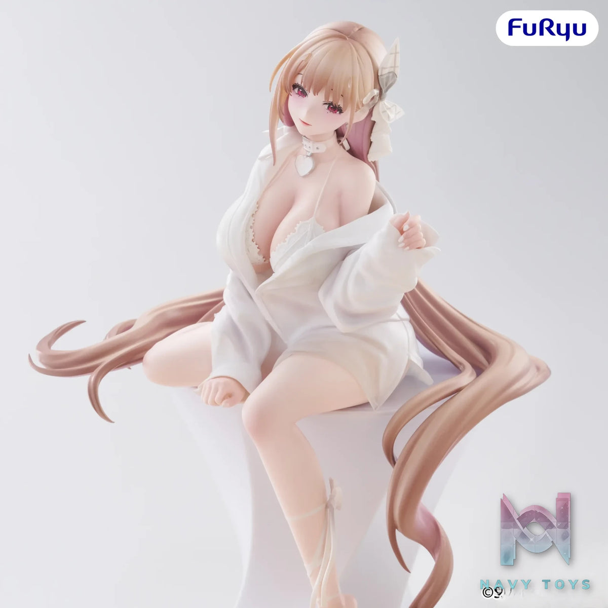 FURYU – GODDESS OF VICTORY: NIKKE Noodle Stopper Figure Viper (Licensed)