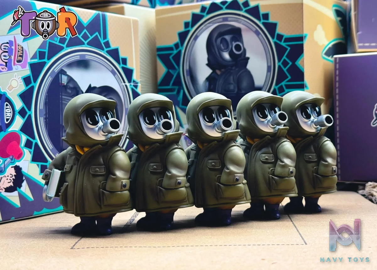 ZOR Studio X TOR Studio – WCF Akira Toriyama Series #11 Akira Toriyama with a Book Dragon Ball