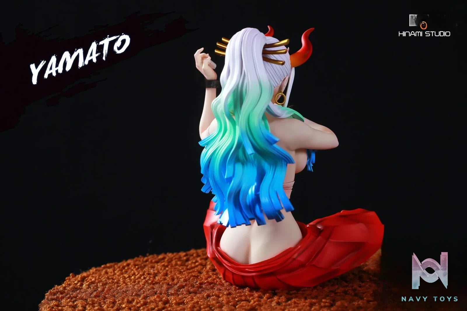 Hinami Studio – One Piece Seated Yamato