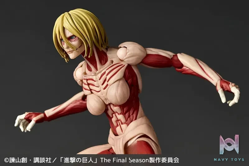 Kaiyodo – Revoltech Amazing Yamaguchi Attack on Titan Armored Titan & Female Titan (Licensed)