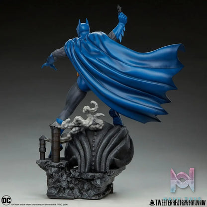 Sideshow Collectibles & Tweeterhead – DC Batman (Licensed)