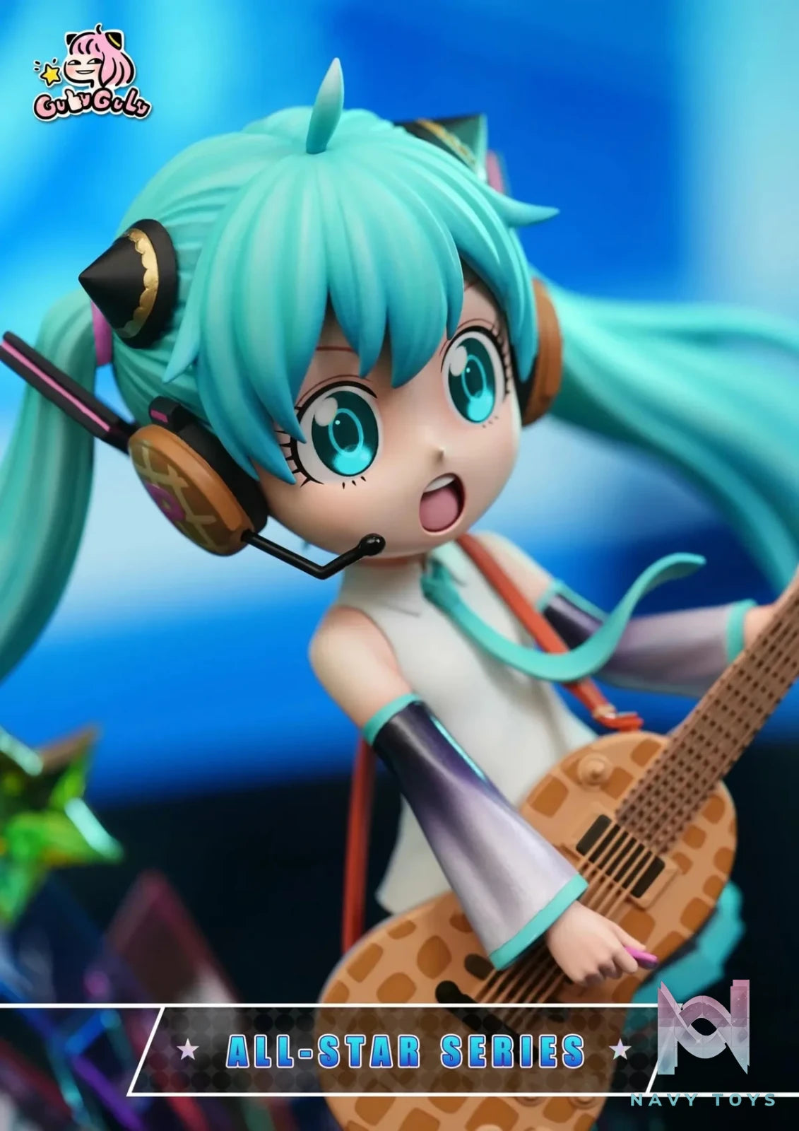 GULUGULU Studio - Spy x Family Anya Forger Cosplaying Hatsune Miku Guitar Girl resin statue Navy Toys anime figure