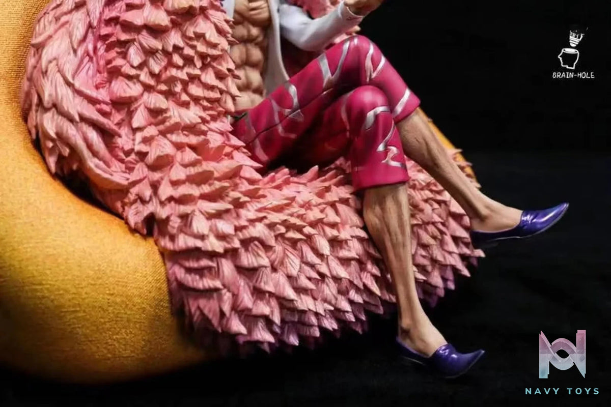 Brain-Hole Studio – One Piece Seated Donquixote Doflamingo