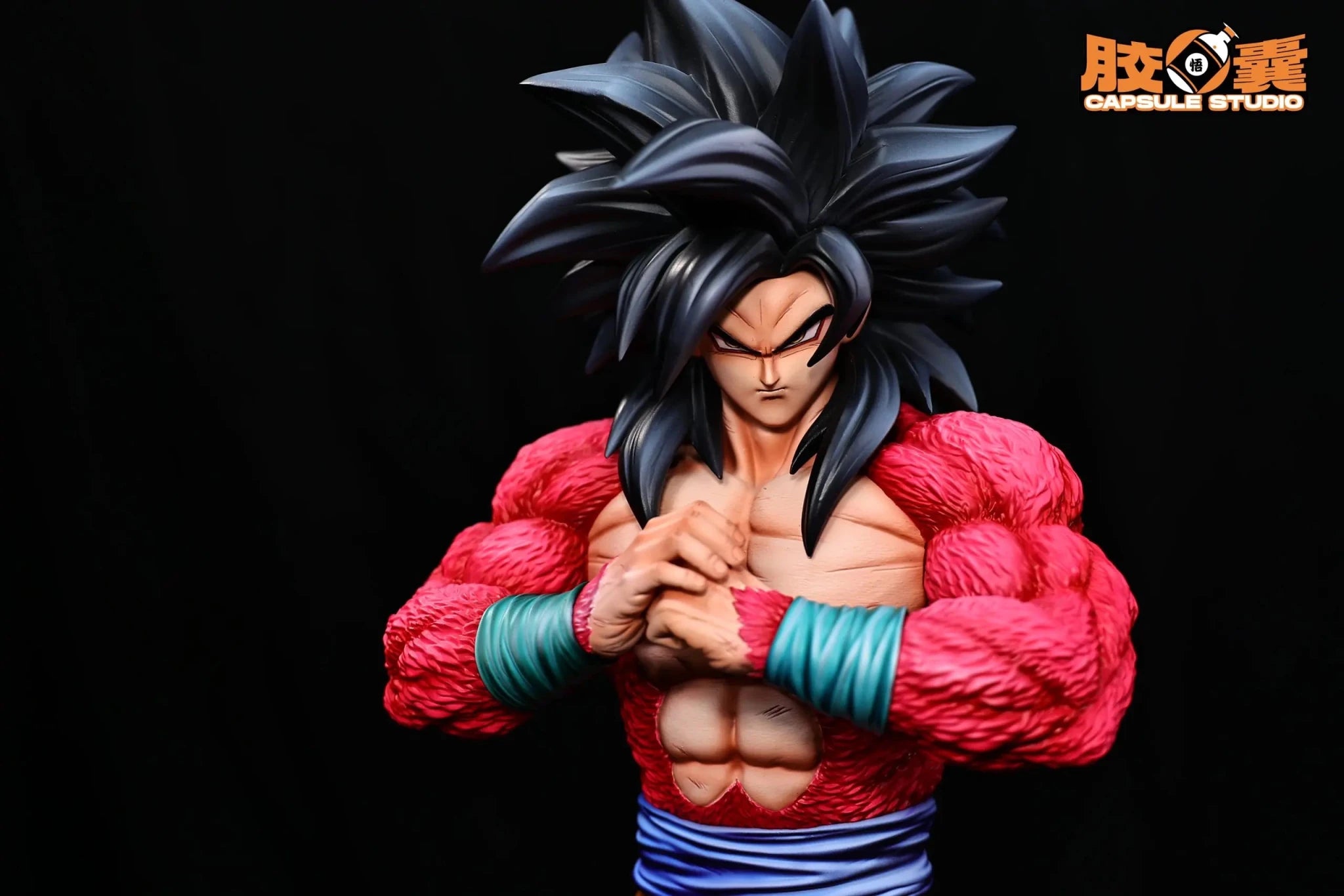 Capsule Studio - Dragon Ball Super Saiyan 4 Goku Clasps His Fists resin statue Navy Toys anime figure