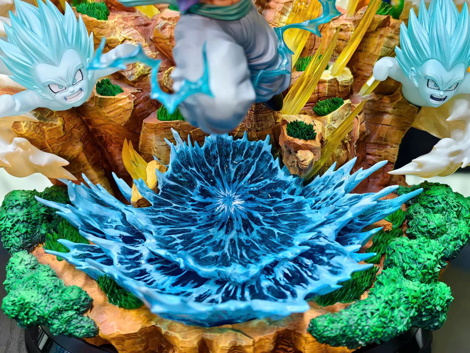 Gotenks Super Saiyan 3 Resin Recast Statue - Dragon Ball - 49 Studio