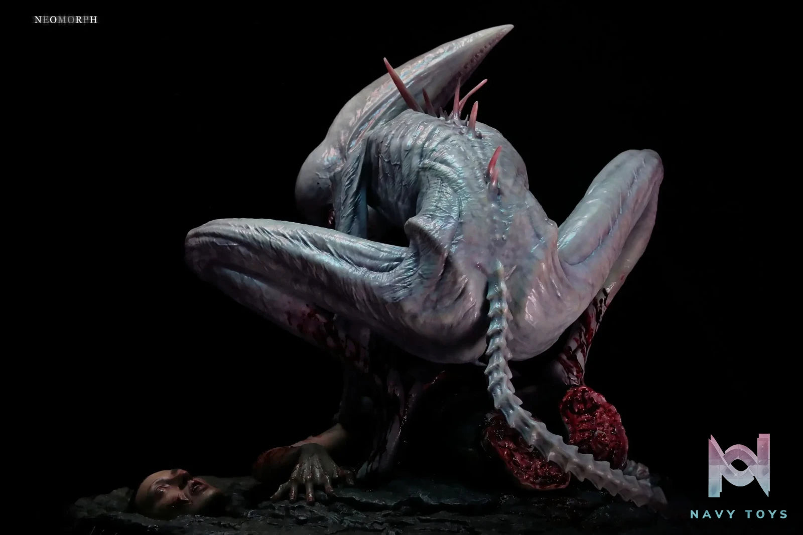 Deep tale Studio – White Alien