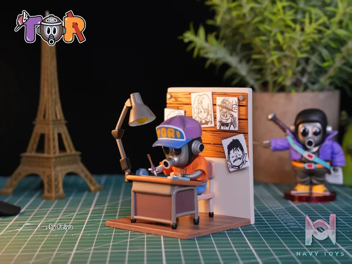 TOR Studio – WCF Akira Toriyama Series 013 Akira Toriyama Drawing Dr. Slump