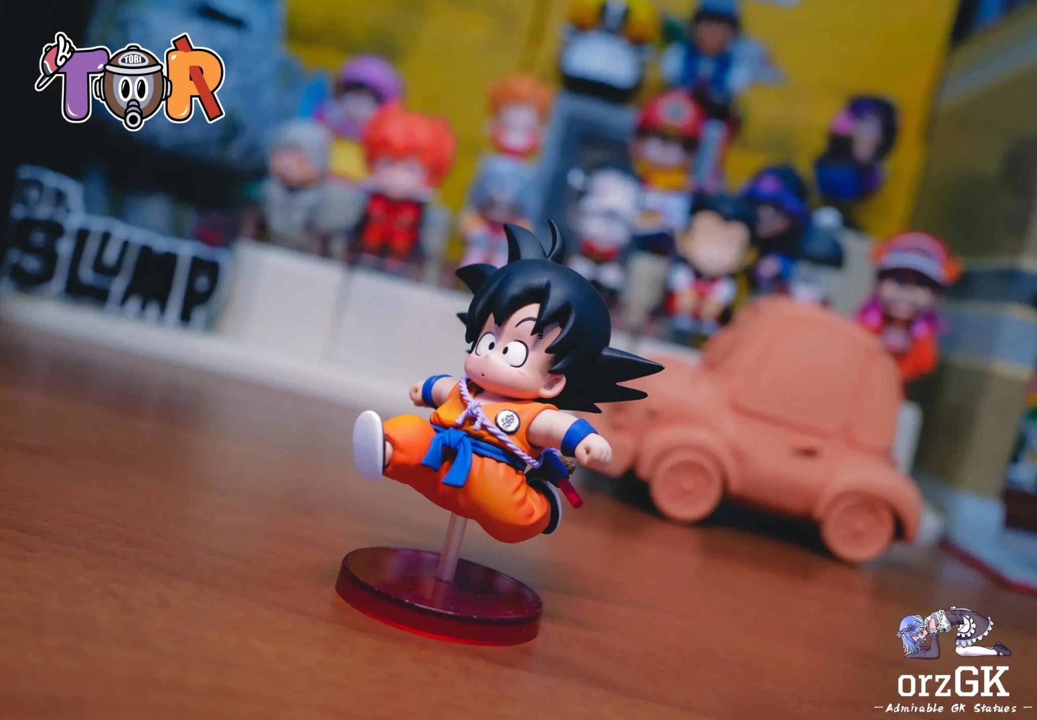 TOR Studio - WCF Little Goku Series 001 Running Little Goku Dragon Ball resin statue Navy Toys anime figure