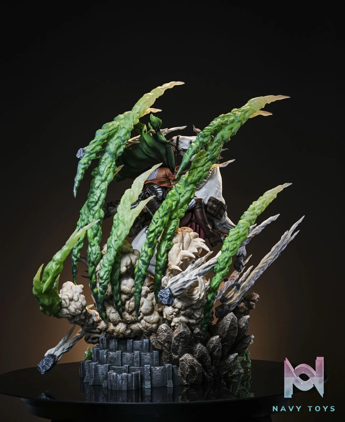 Model Power Studio – Commander Erwin’s Suicide Charge Attack on Titan