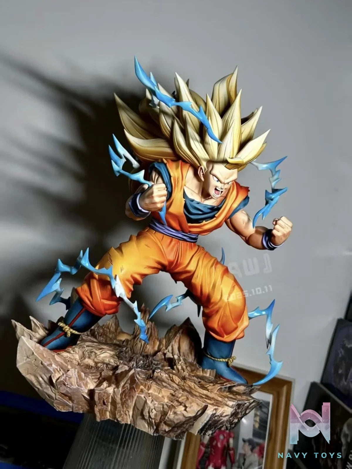 Goku SS3 - Dragon Ball - AW Studio resin statue aw studio anime figure