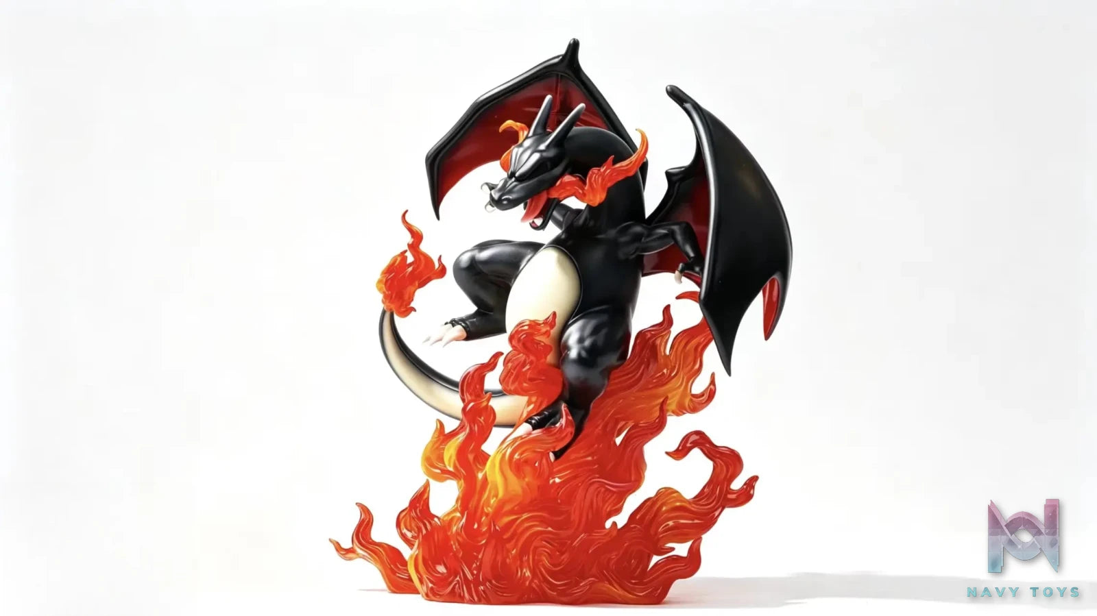 MN Studio – Charizard 2.0 Pokémon