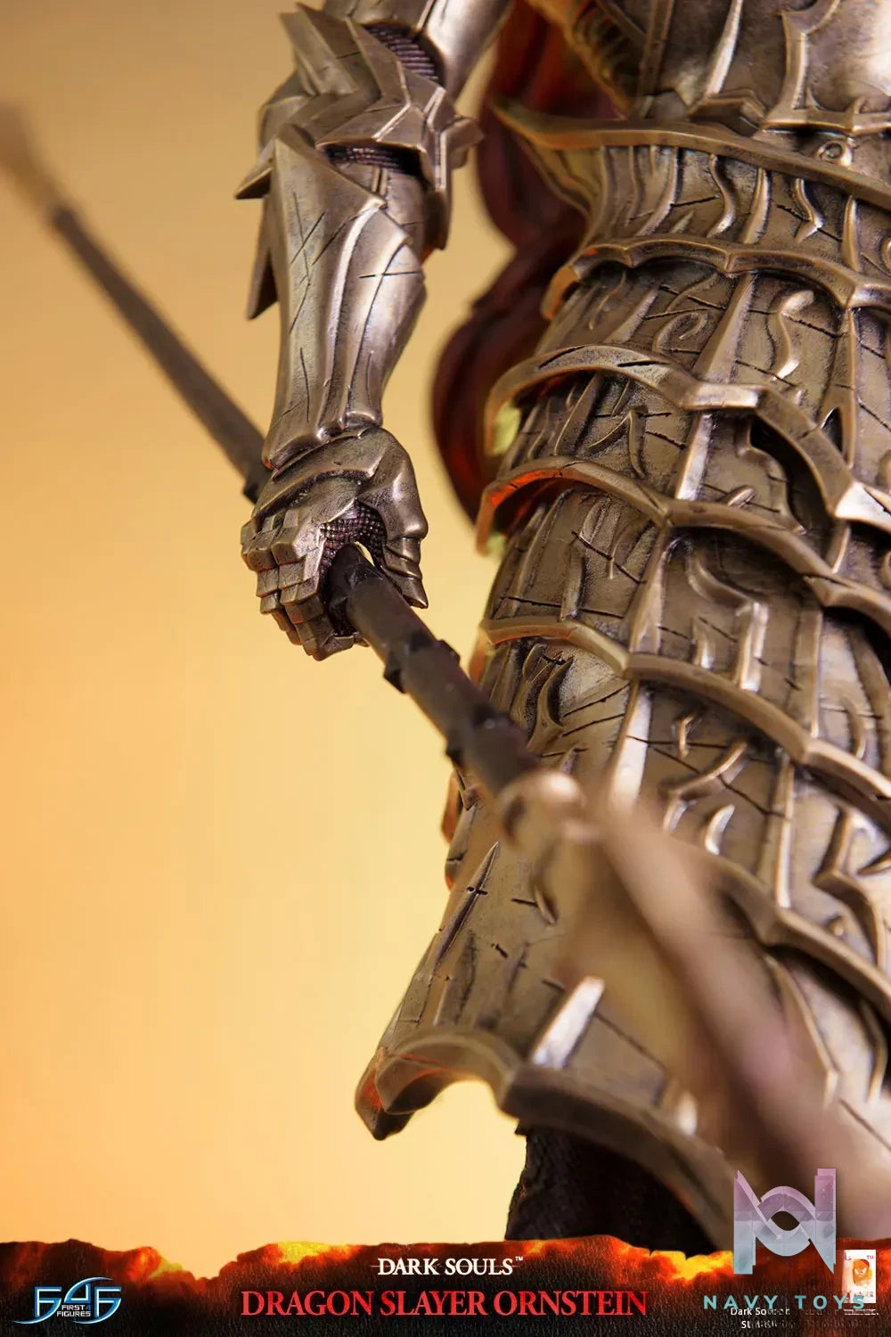 First 4 Figures – Dark Souls Dragon Slayer Ornstein DSORNR (Licensed)
