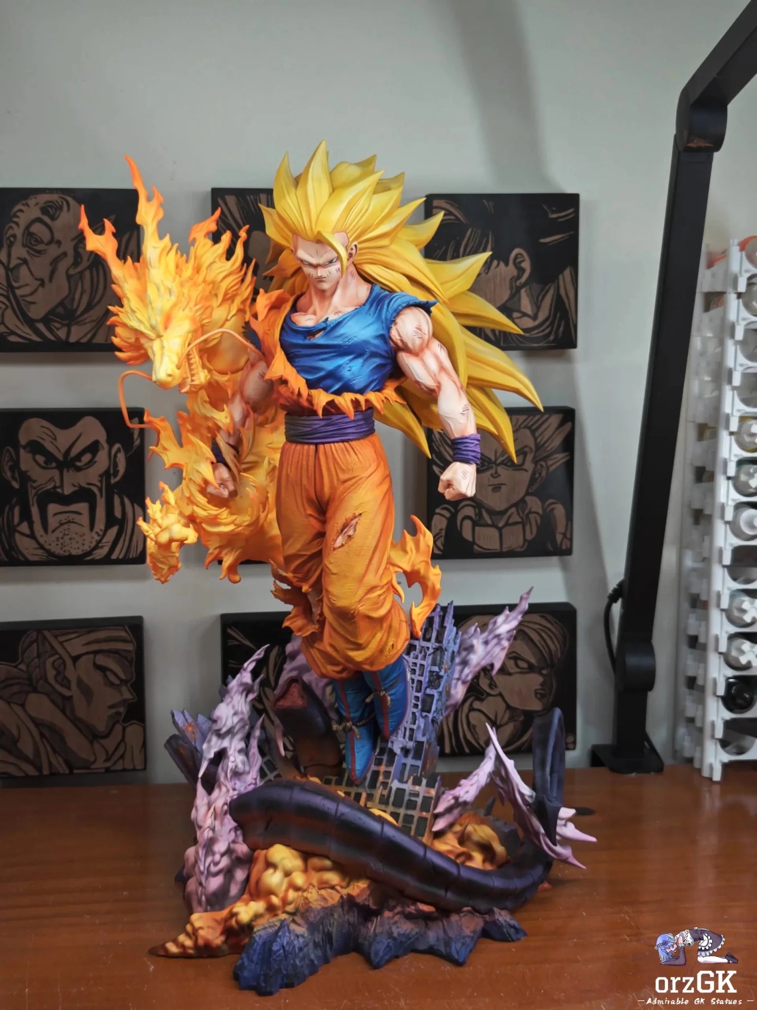 FXW Studio - Super Saiyan 3 Goku Dragon Ball resin statue Navy Toys anime figure
