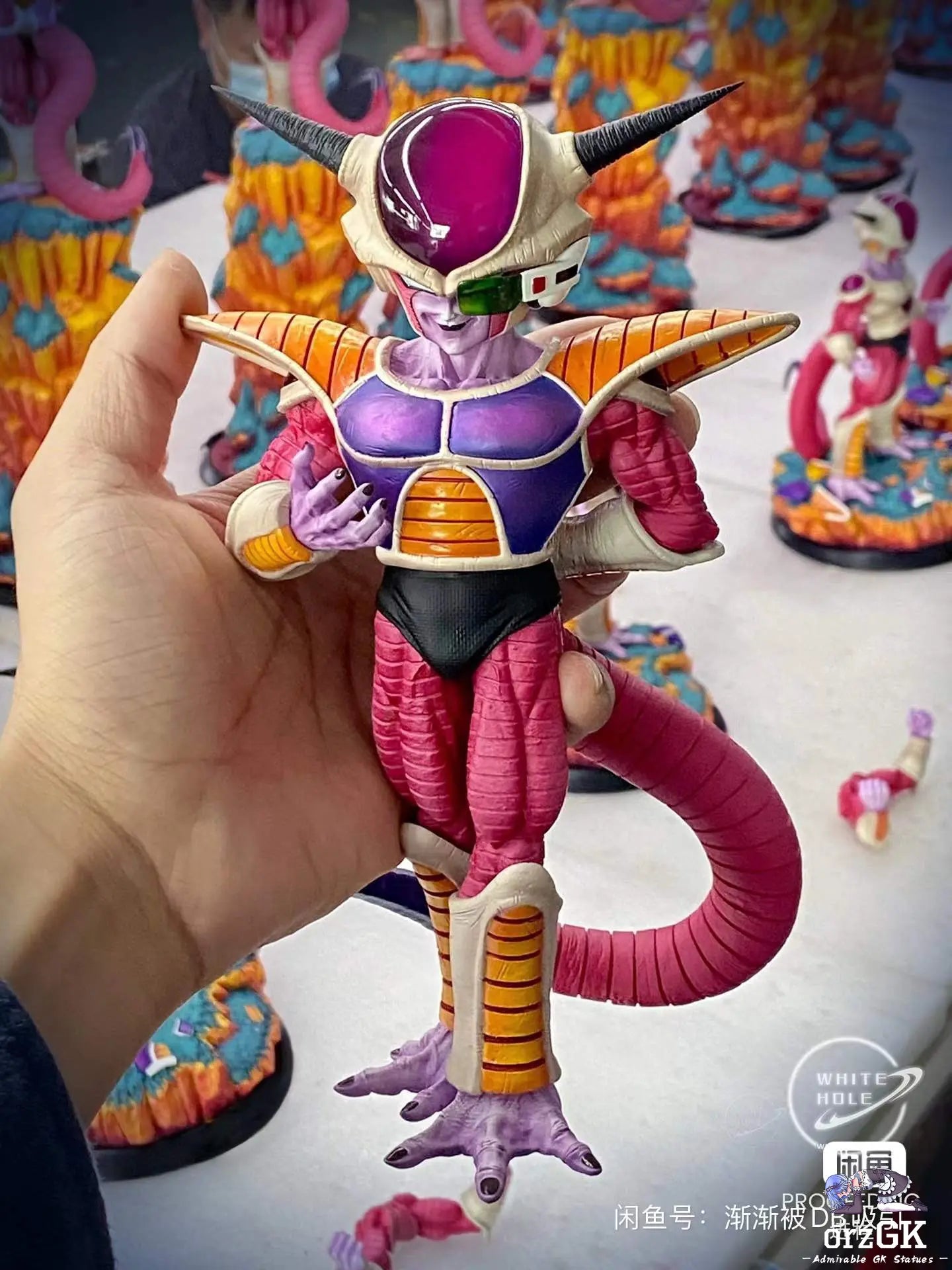 White Hole Studio - Dragon Ball Frieza One Form