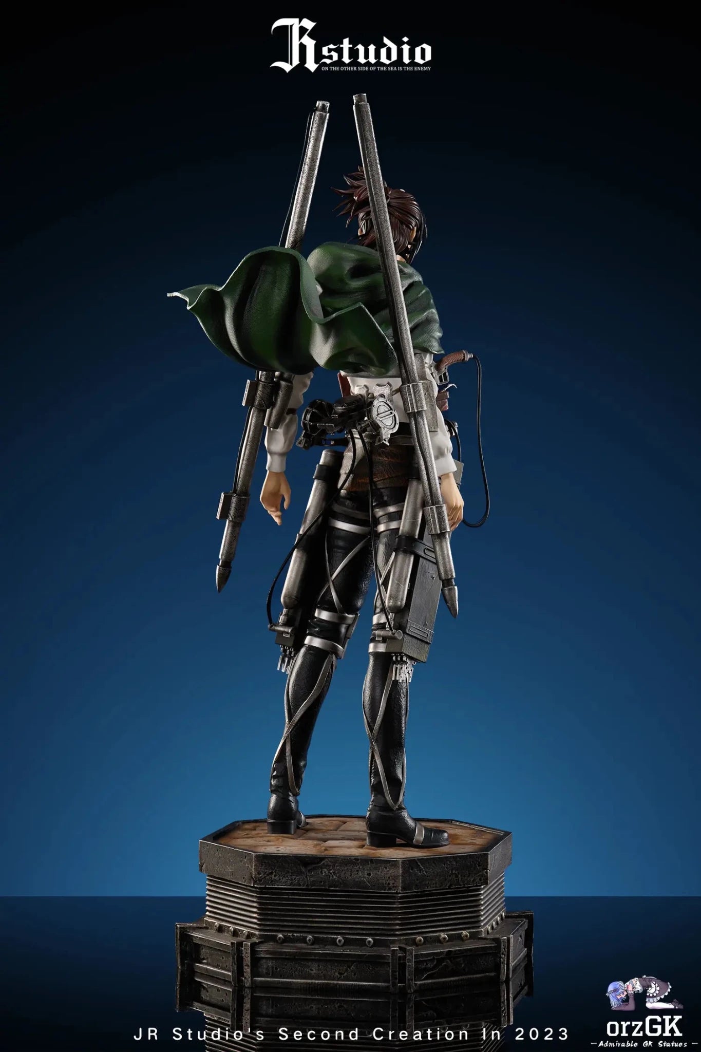 JR Studio - Attack on Titan Hange Zoe resin statue Navy Toys anime figure