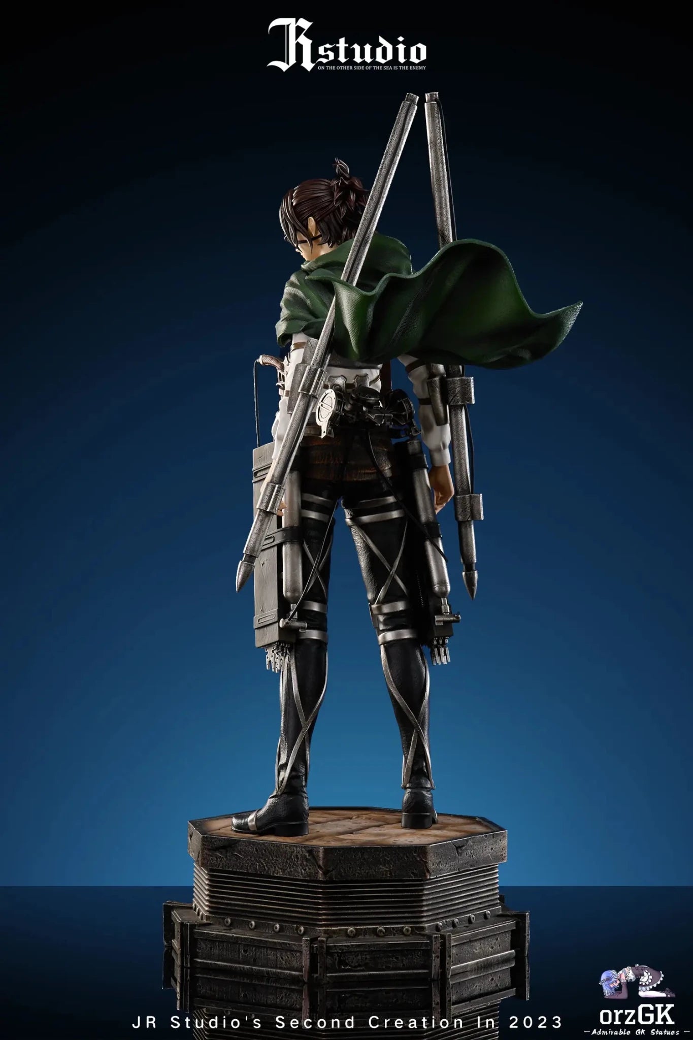 JR Studio - Attack on Titan Hange Zoe resin statue Navy Toys anime figure