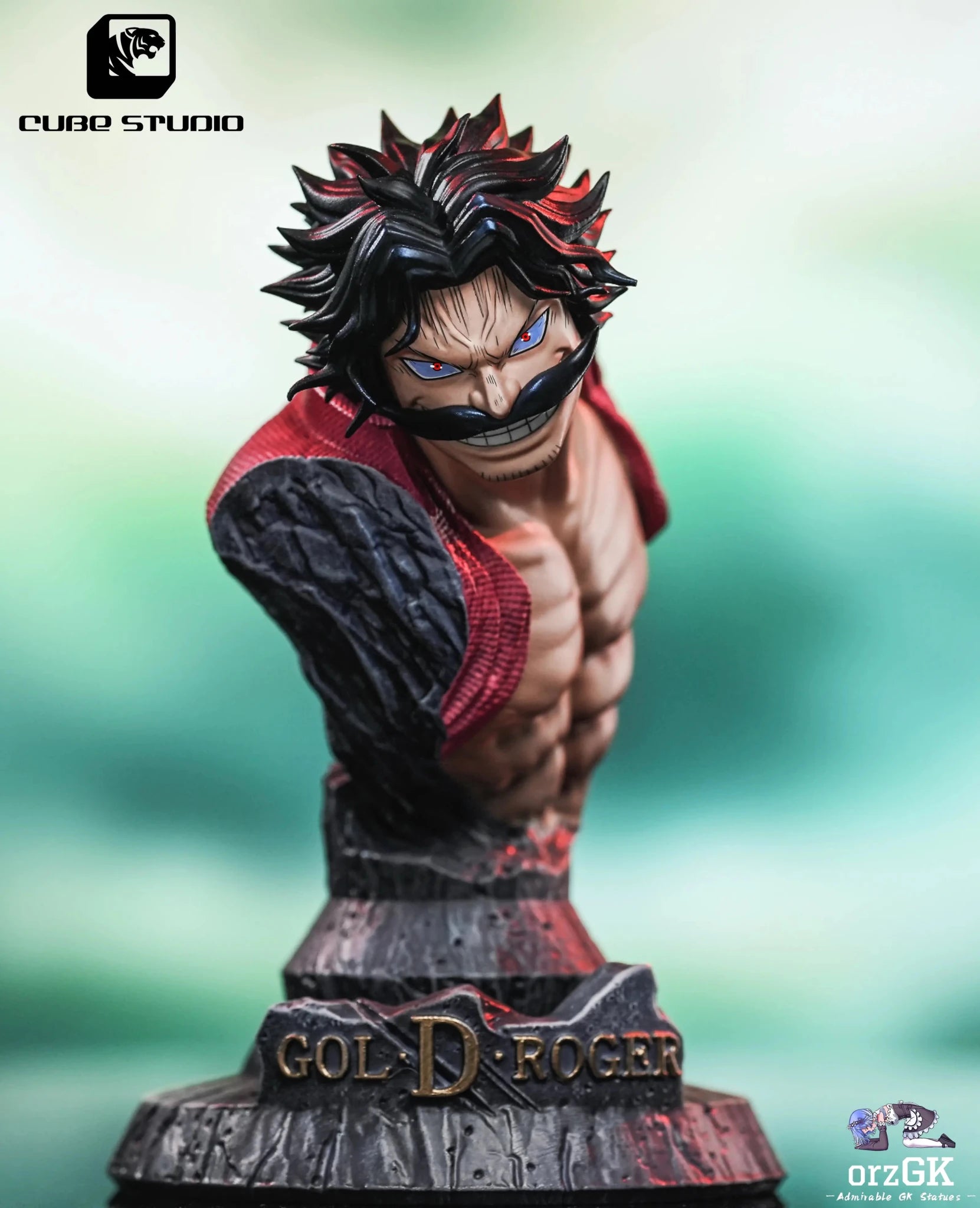 CUBE Studio - One Piece Gol D. Roger Large Scale Statue resin statue Navy Toys anime figure