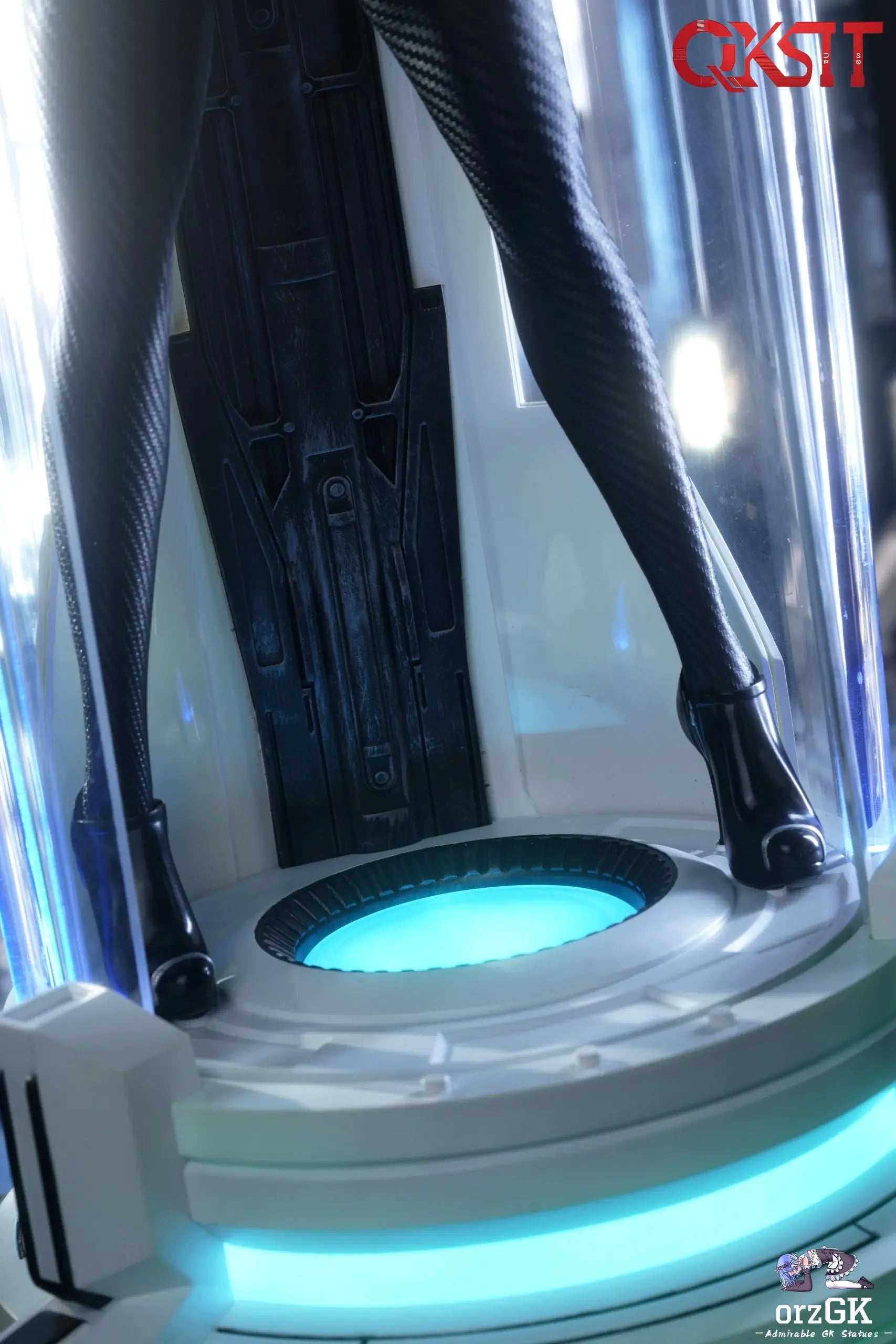 QKST Studio - Electric Statue Heavy Metal 2B Mechanical Form