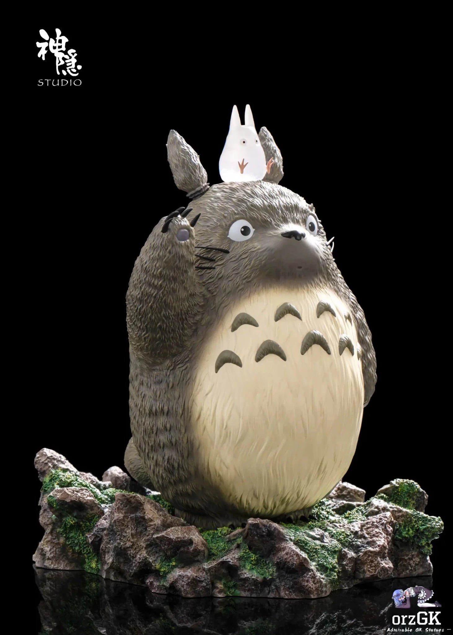 Shen Yin Studio - Totoro Waving Its Paw - My Neighbor Totoro resin statue Navy Toys anime figure